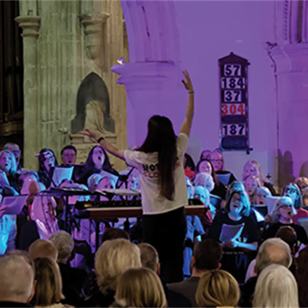 Marsh Choir: Opening in Loud and Vibrant Style